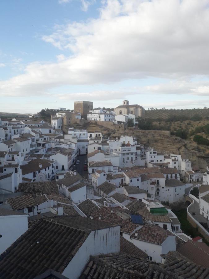 Cuevasol Setenil Setenil De Las Bodegas Exterior photo